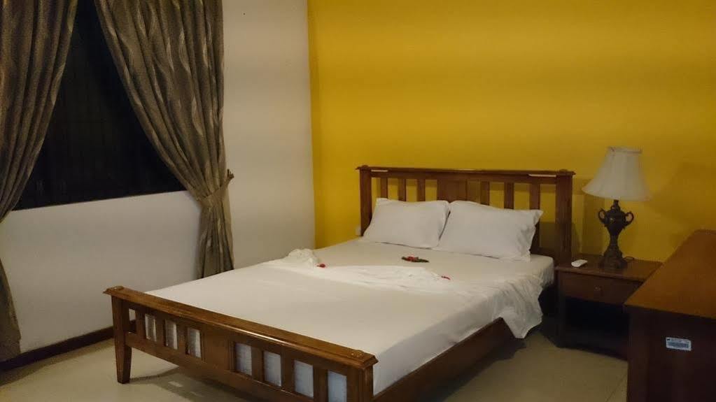 Villa W Bentota Dış mekan fotoğraf